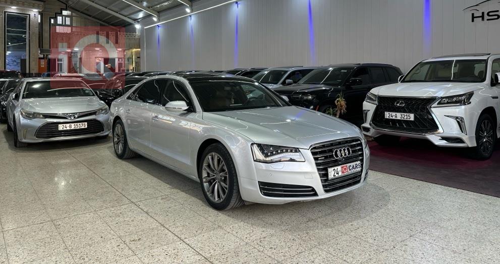 اودي A8